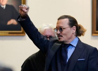 Johnny Depp decides to not jump on ‘hate bandwagon’ against Amber Heard